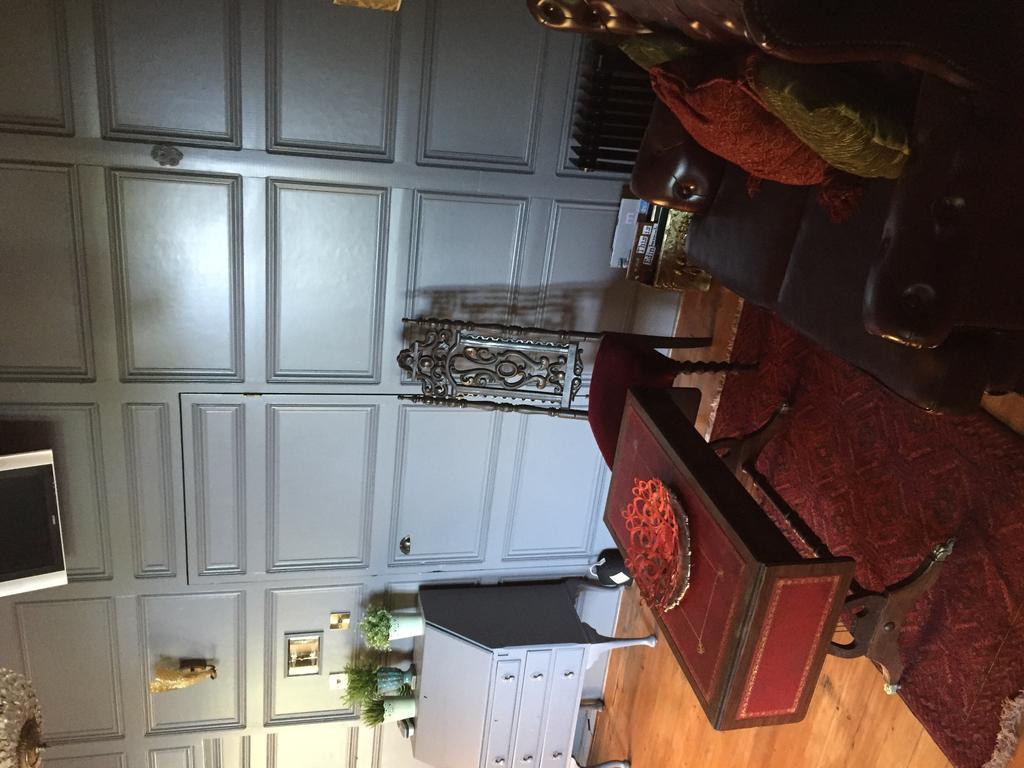 The Retreat Castle Bed and Breakfast Bonnyrigg Exteriör bild