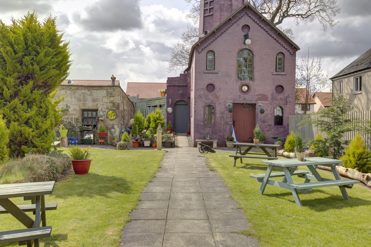 The Retreat Castle Bed and Breakfast Bonnyrigg Exteriör bild